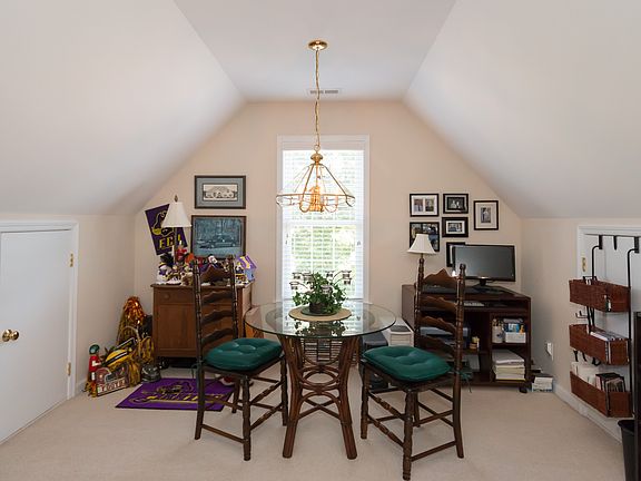 5th image of 4251 Belle Meade Cir