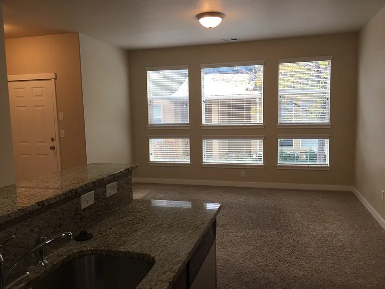 3727 W Angelica Way — Photo 8