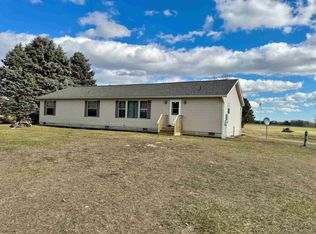 3780 N Garfield Rd, Pinconning, MI 48650