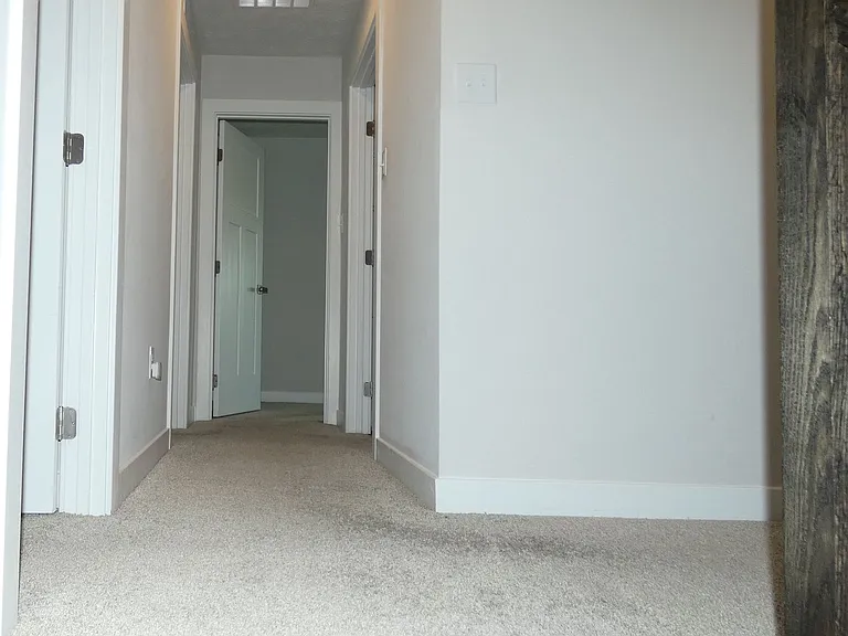 417 Sydney Dr — Photo 21