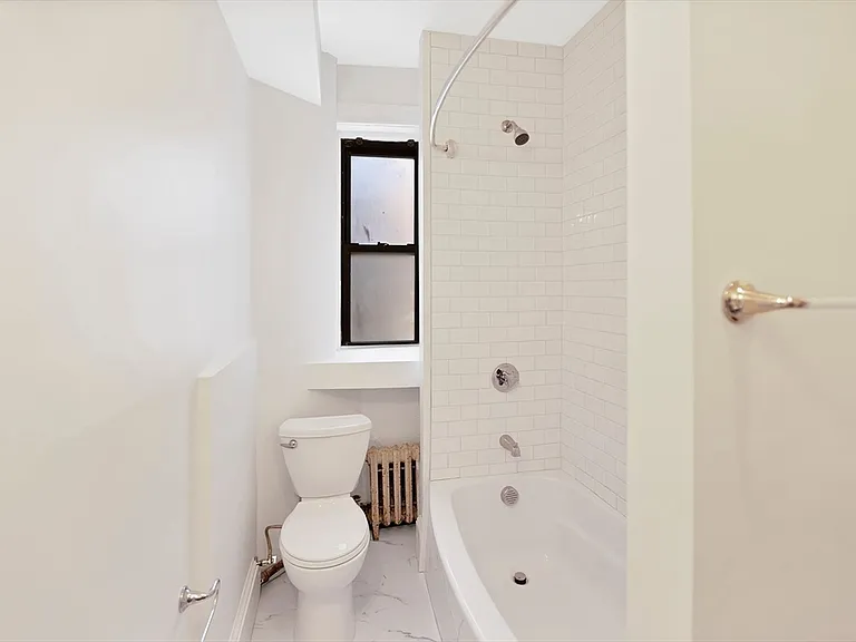 864 Huntington Ave #3 — Photo 18
