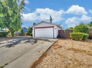 7898 Center Pkwy, Sacramento, CA 95823