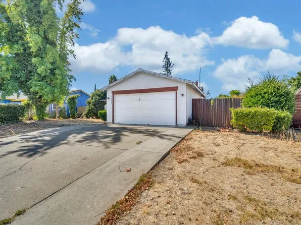 7898 Center Pkwy, Sacramento, CA 95823