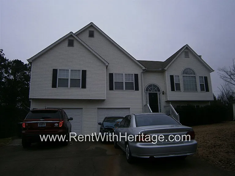 7234 Brittany Way — Photo 2