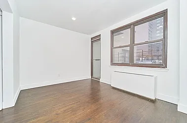 Rented by Mossanen Group