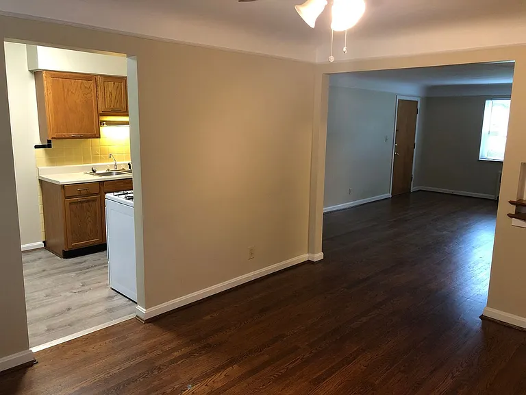 5562 Beechmont Ave — Photo 3