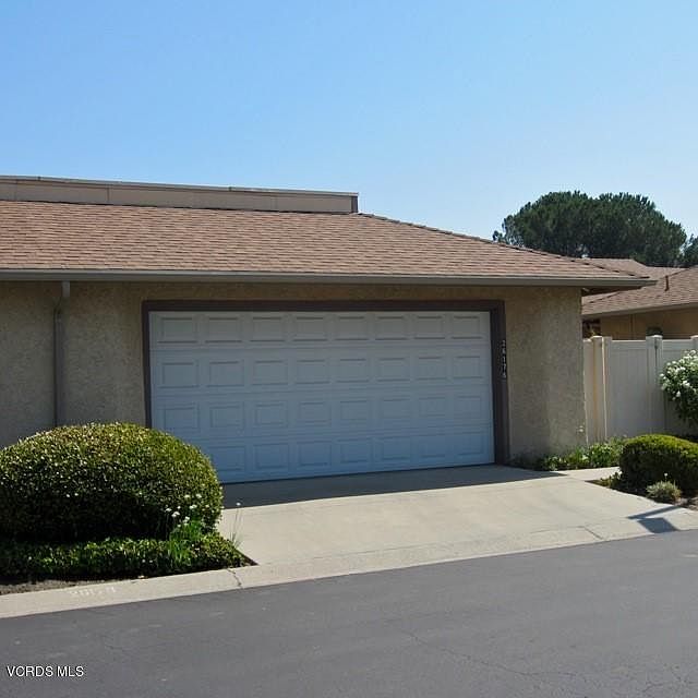 1st image of 26176 Rainbow Glen Dr