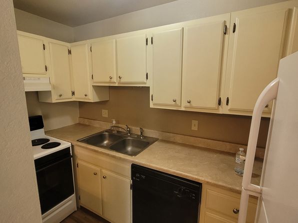 1 Fort St #19, Niles, MI 49120