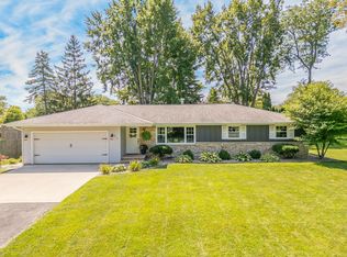 615 W Seneca Dr, Appleton, WI 54911