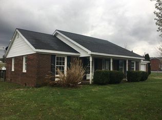 405 Cedar Rapids Rd, Mount Vernon, KY 40456