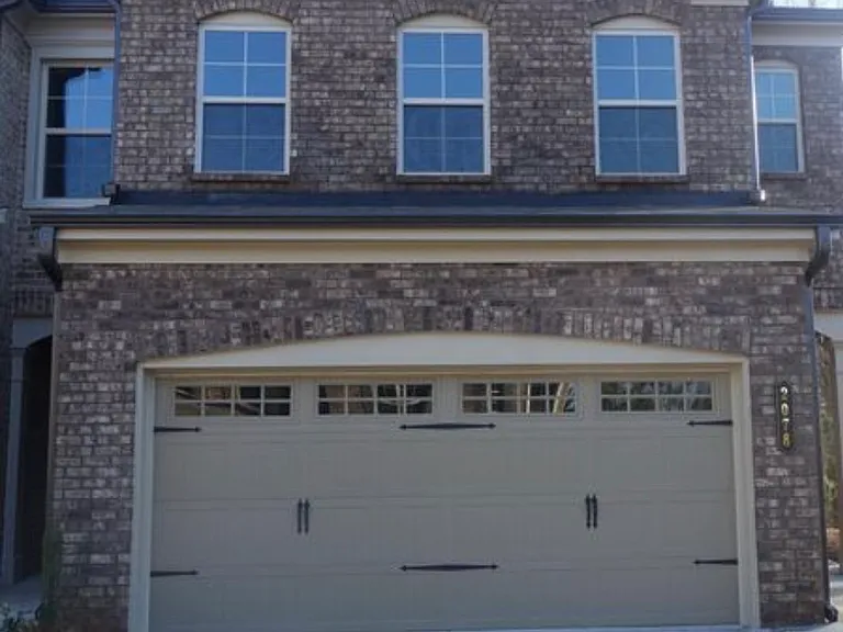 2078 Teagen Ct — Photo 1