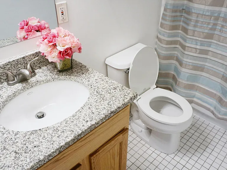 41 Walnut St #44 — Photo 17