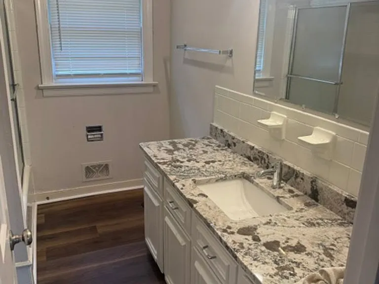 719 Whitestone Dr — Photo 3
