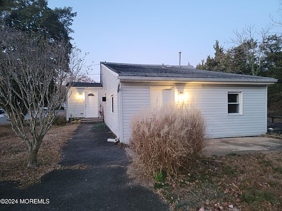 3rd image of 4A Augusta Ave