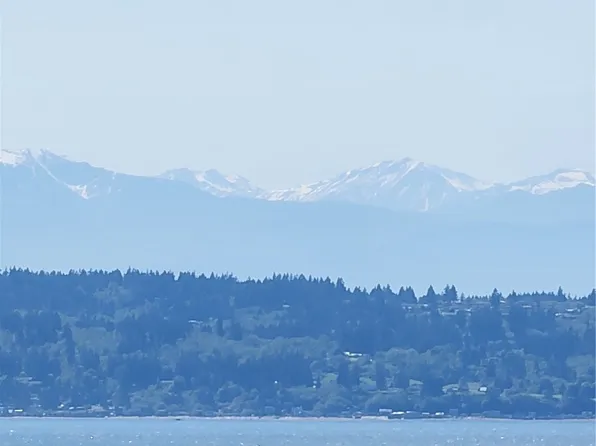 2818 Grand Avenue #B605, Everett, WA 98201