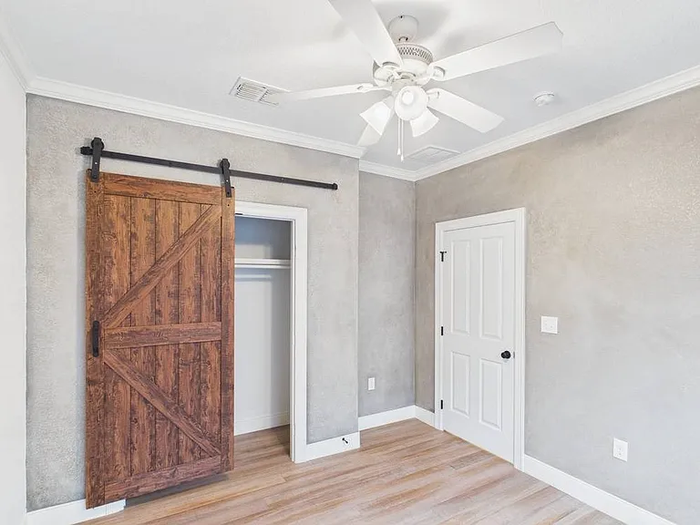 1705 Cherrywood Dr — Photo 13