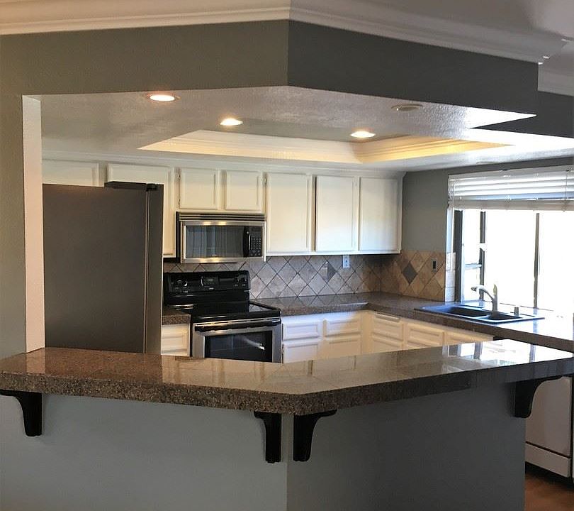 1st image of 2532 Woodlands Way