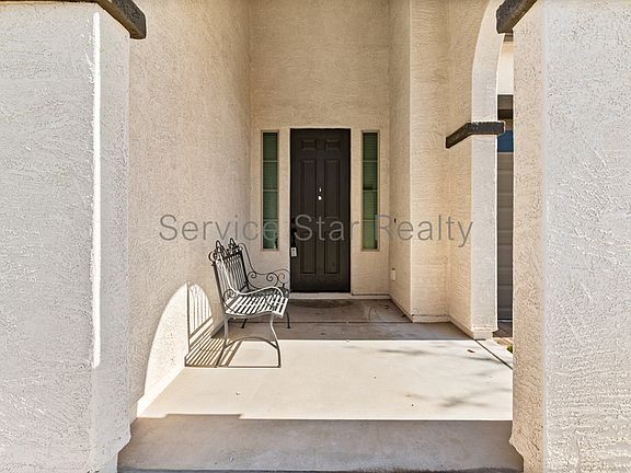4th image of 4123 E Zion Pl