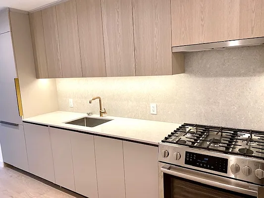 Rented by Modern Spaces | media 8