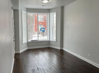 3260 W Walnut St #2, Chicago, IL 60624