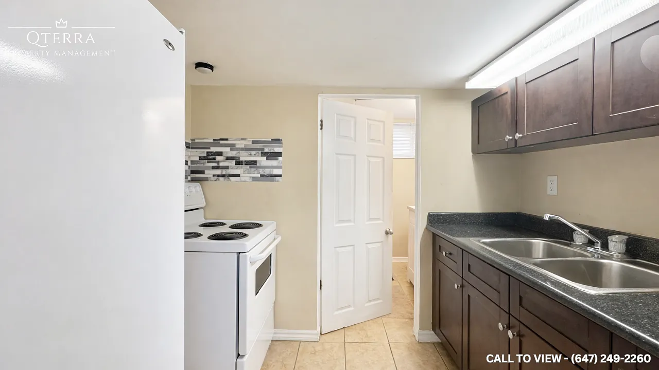 2 bed, 700 sqft, $1,650 — Photo 1