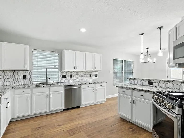 4127 Great Forest Ct — Photo 12