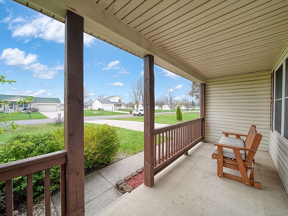 2nd image of 2624 Prairie Dr