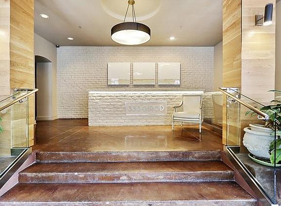 2nd image of 333 Girod St APT 209