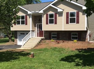41 Den Mar Dr, Holtwood, PA 17532