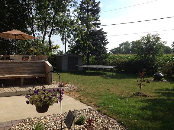 4th image of 717 Hickory Ln