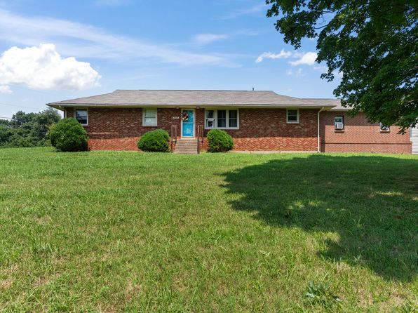 2825 Marble Springs Rd