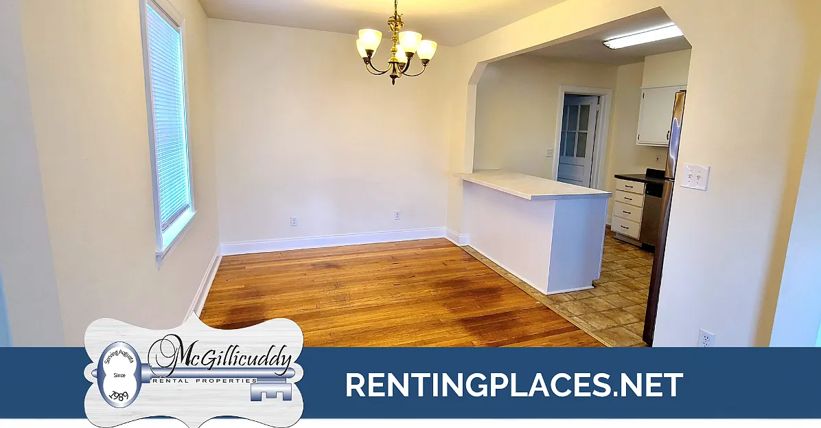 3 bed, 2.5 bath, 1400 sqft, $1,595 — Photo 4