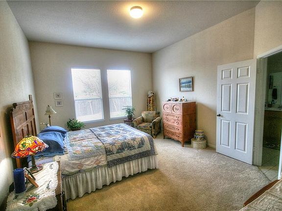 5th image of 11909 Larch Valley Dr
