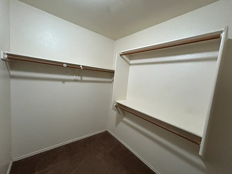 4132 E Anderson Dr — Photo 32