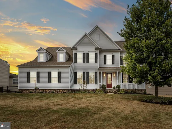 15759 Dorneywood Dr, Leesburg, VA 20176