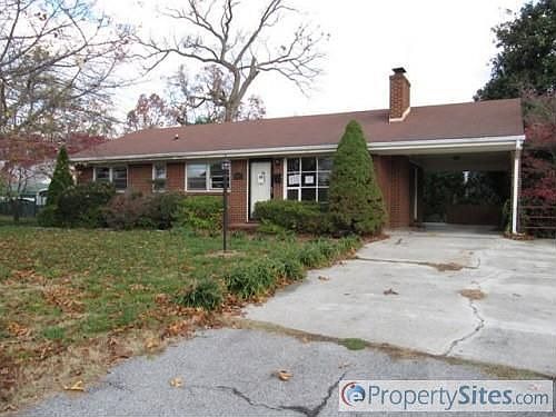 1st image of 1315 Syracuse Ave NW