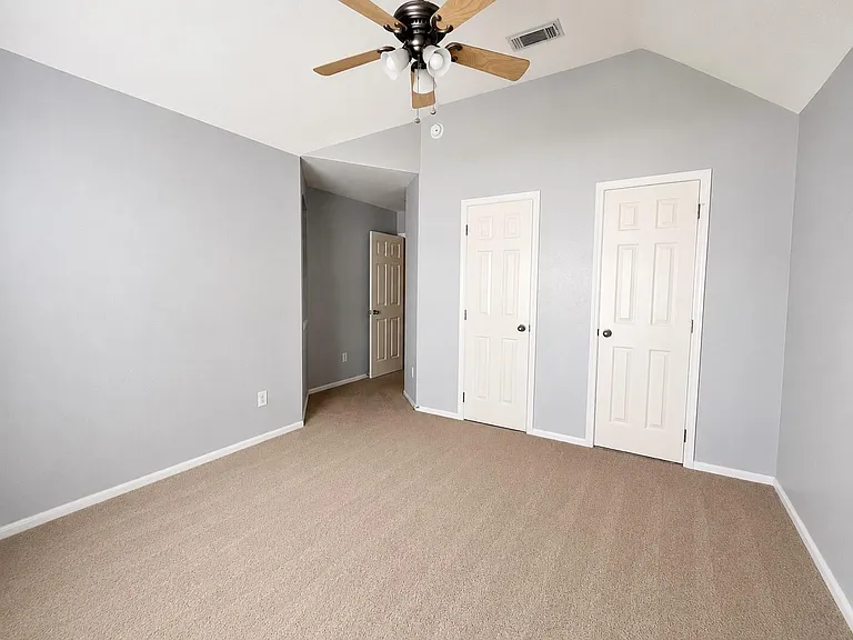11515 Mill Bridge Ct — Photo 8