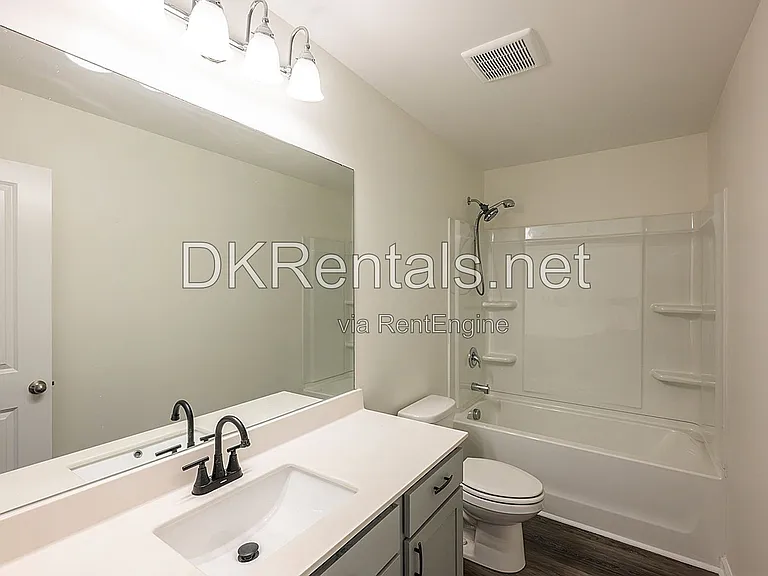 126 Verona Dr NW — Photo 13