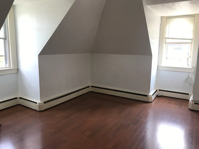 901 Berkeley Ave #6 — Photo 7