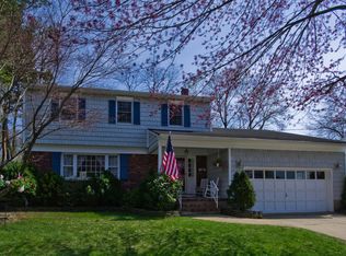 31 Highland Ave, Red Bank, NJ 07701