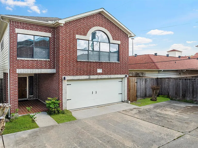 9705 Linkmeadow Ln — Photo 25