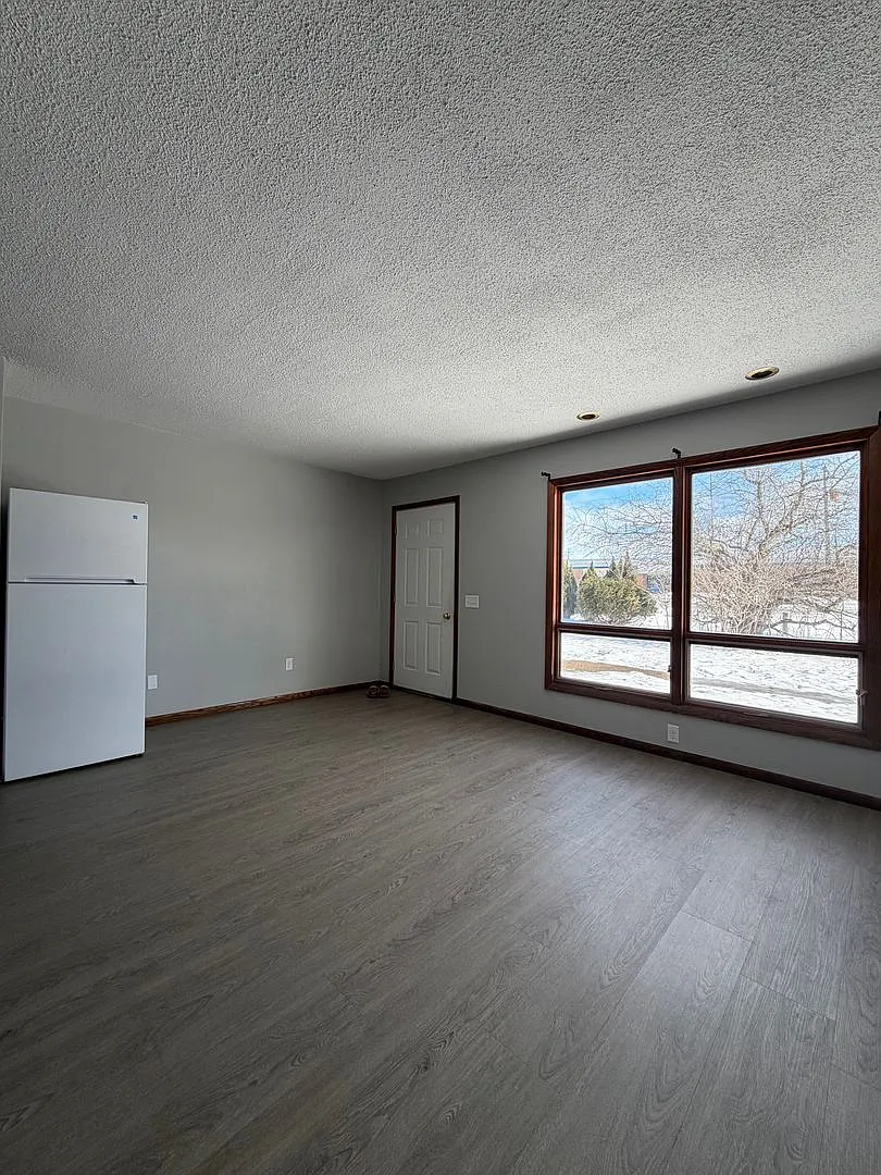 17253 County Highway J — Photo 2