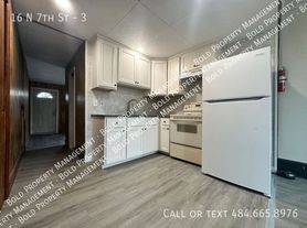 16 N 7th St, Lebanon, PA