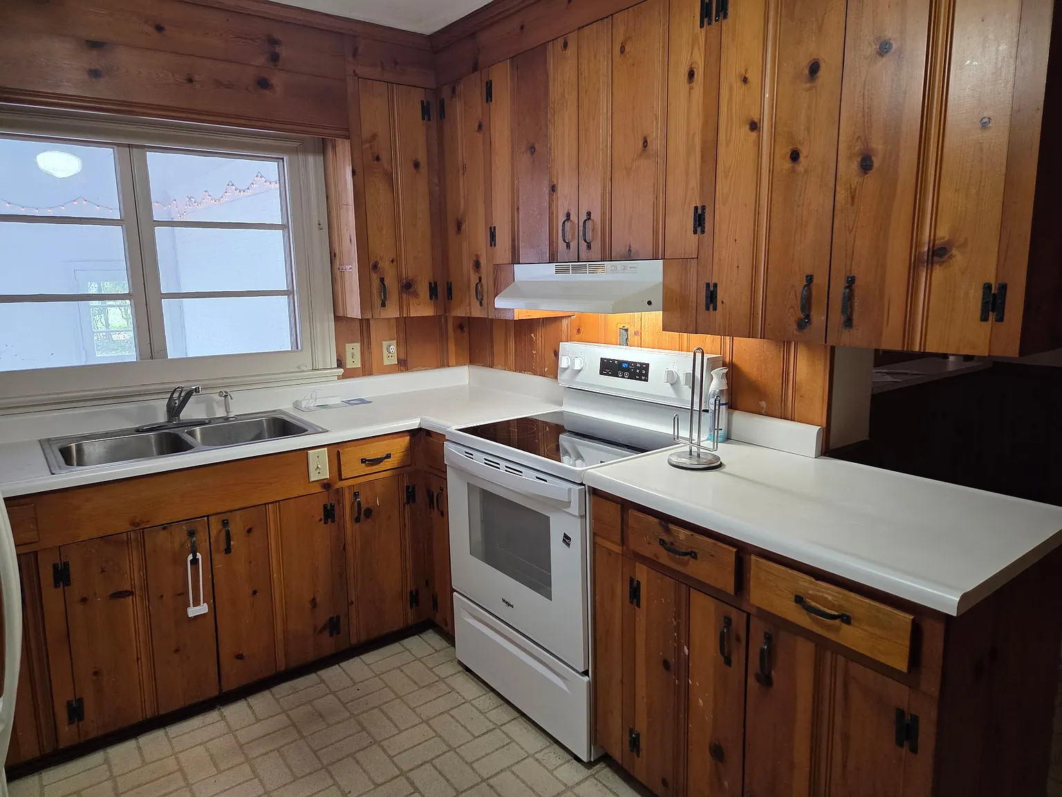 3 bed, 1700 sqft, $1,600 — Photo 3