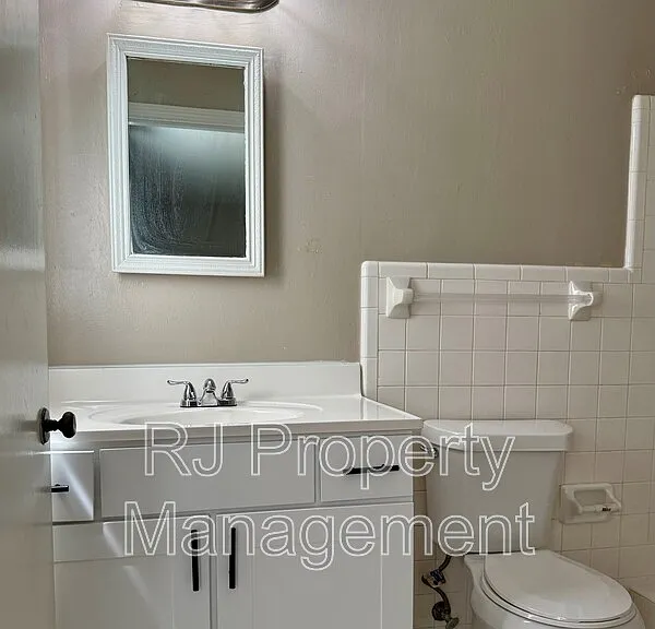 5368 Scottsdale Ave — Photo 28