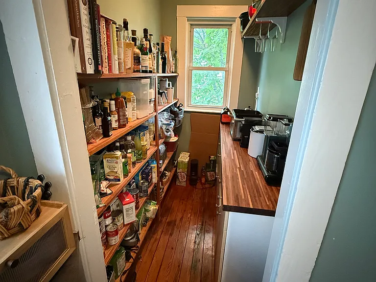 5 Belmont Sq #2 — Photo 11