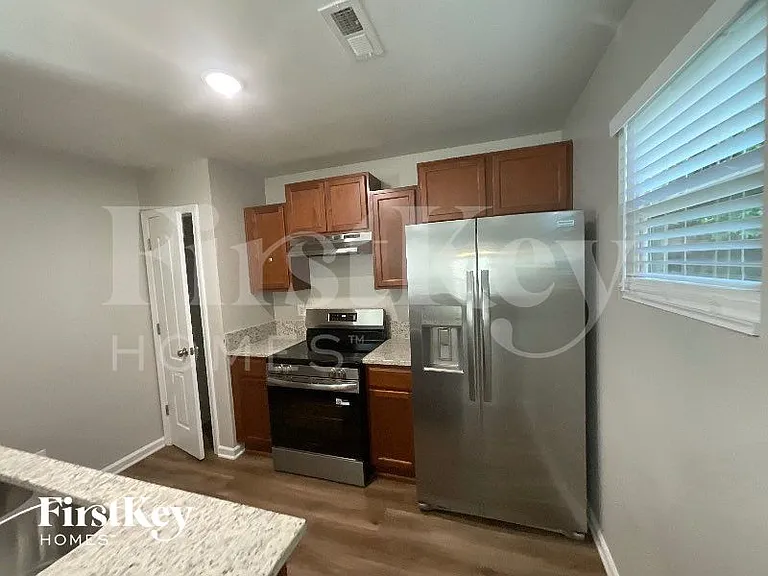 5212 Raspberry Knoll Dr — Photo 4