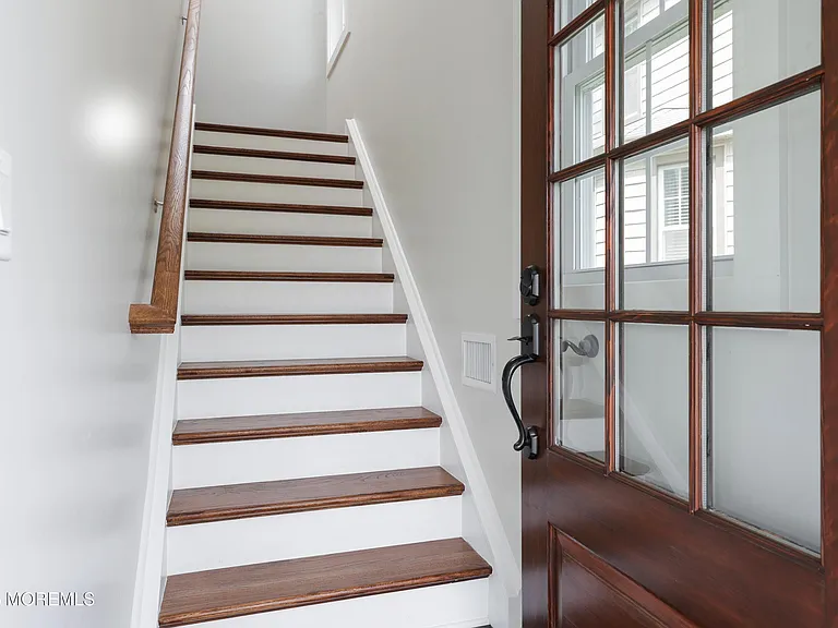 42 Harding Rd — Photo 6