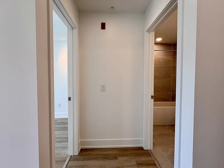 19 B West St N #406 — Photo 19