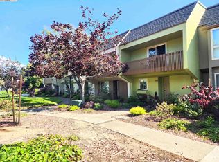 3009 Flora Vis, Alameda, CA 94502